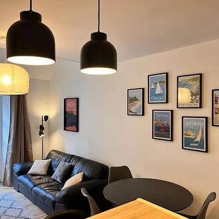 A : Entre Terre Et *